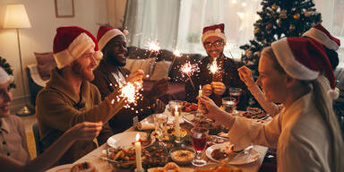 Omikron: Mega-Cluster nach Weihnachtsfeier