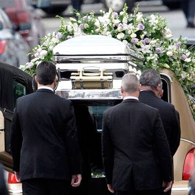 Stars nahmen Abschied von Whitney