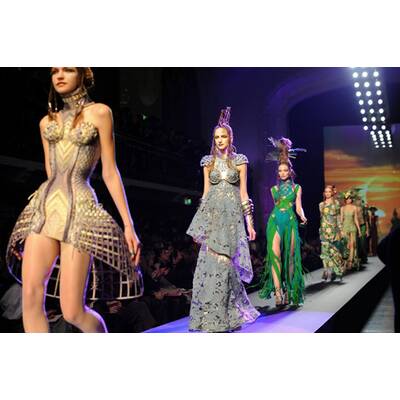 Tarzan & Jane: Gaultier im Dschungelfieber