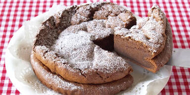 So einfach kann es sein | K&ouml;stliche Schokotorte mit nur 2 Zutaten