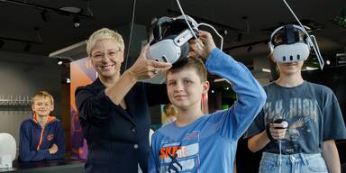 WKO&Ouml;-Hummer fordert verpflichtenden Informatik-Unterricht