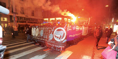 Anarchos  drohen mit  Straßen-Schlacht