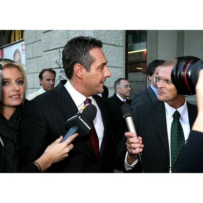 HC Strache und seine schöne Andrea