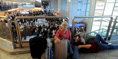 Wartende Fluggäste werden entschädigt