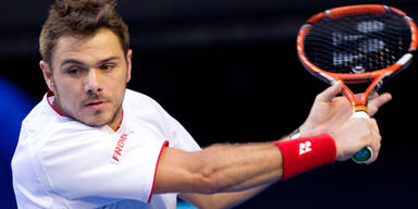 Wawrinka wirft Titelverteidiger Djokovic raus