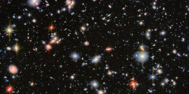 Webb-Teleskop zeigt spektakuläres Bild aus der Kindheit des Weltalls