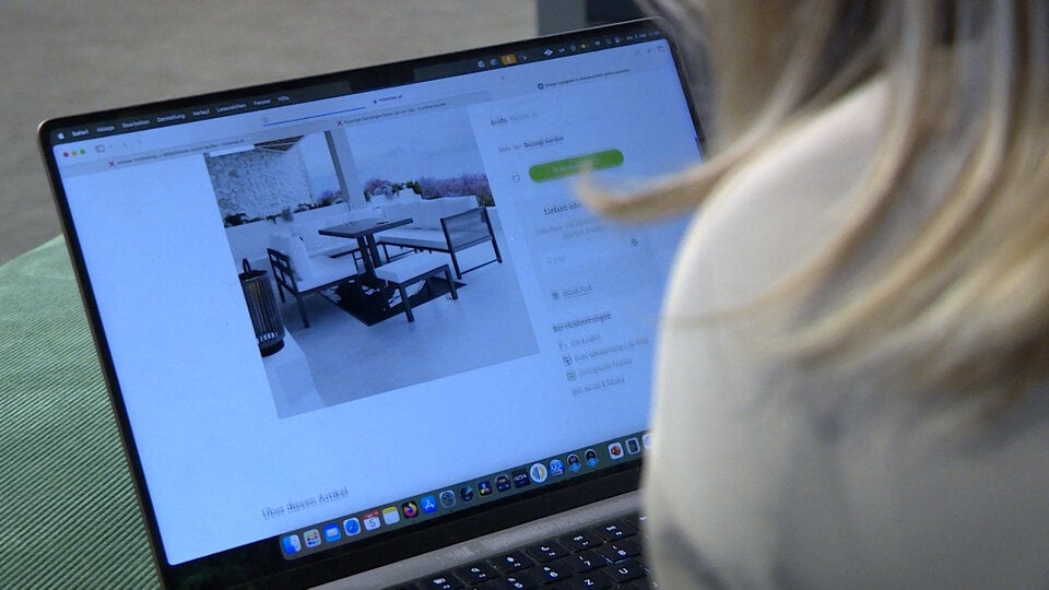 Entdecken Sie die neuesten Gartentrends bei mömax: Ihr Wohnzimmer im Freien