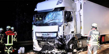 Zwei Vorarlberger sterben bei Horror-Crash