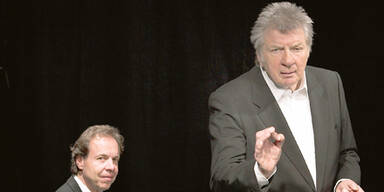 Werner Schneyder er&ouml;ffnet Humorfest