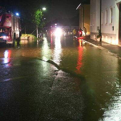 Unwetter-Chaos: Regen, Hagel und Schnee