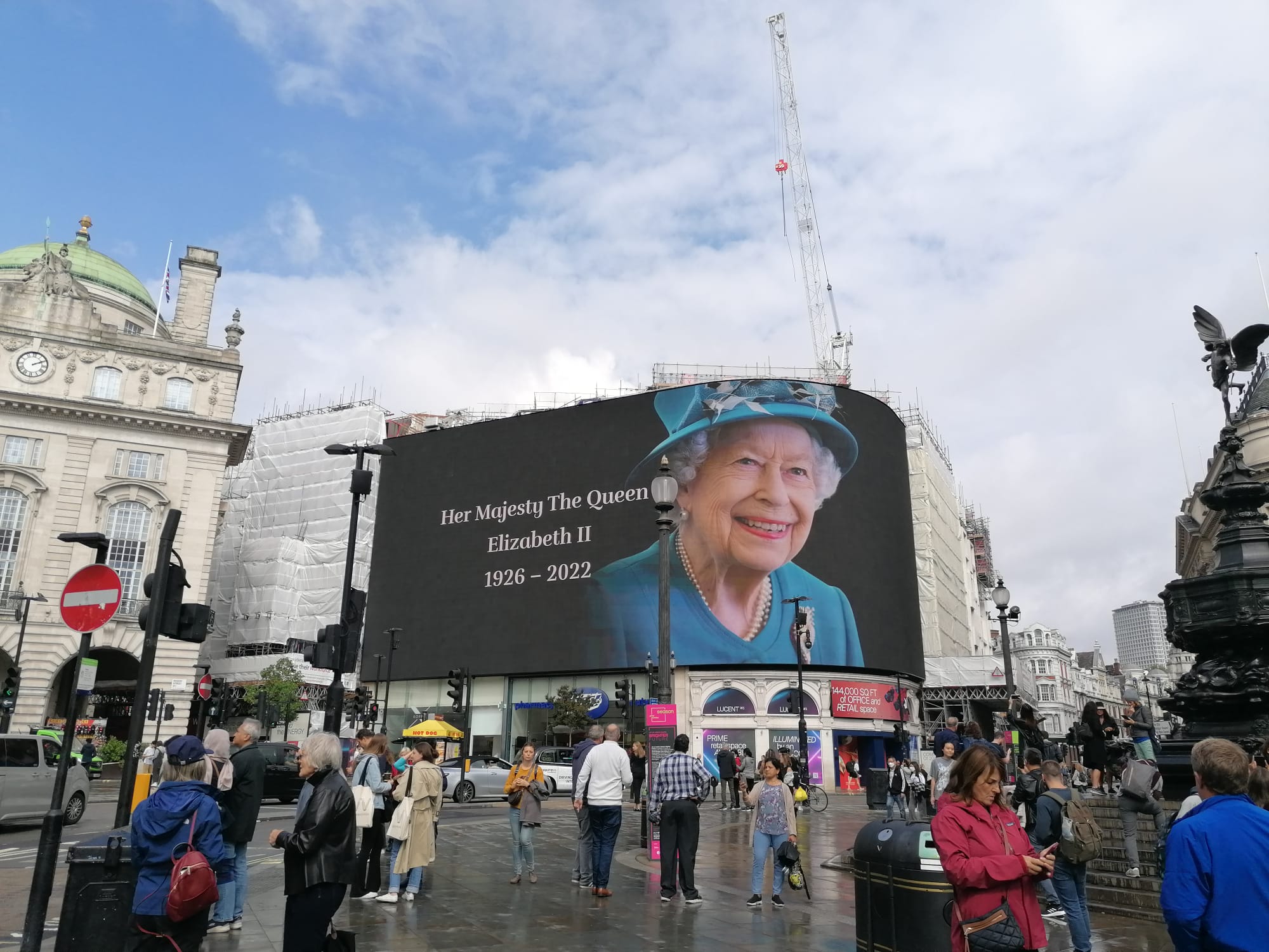 Queen Picadilly Circus