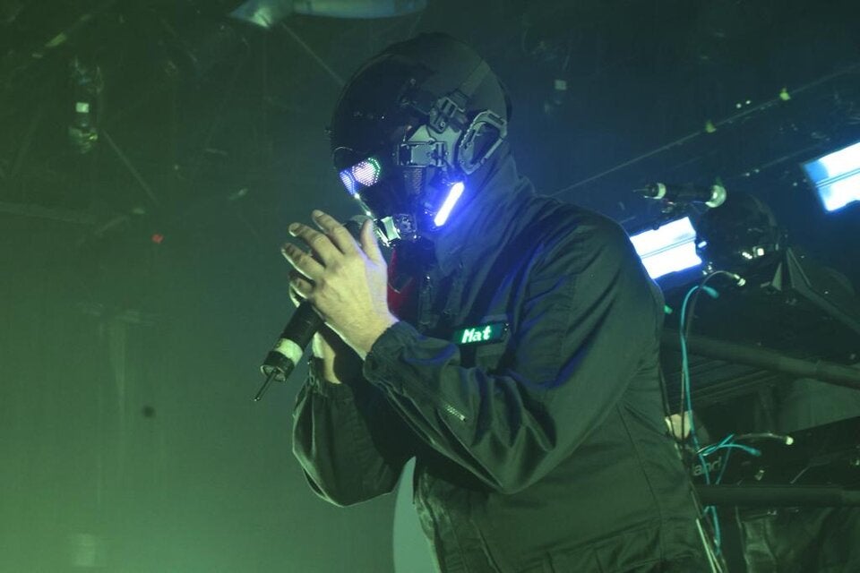 Matthias Strolz: Wien-Konzert als Maskenball