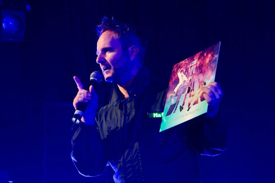 Matthias Strolz: Wien-Konzert als Maskenball