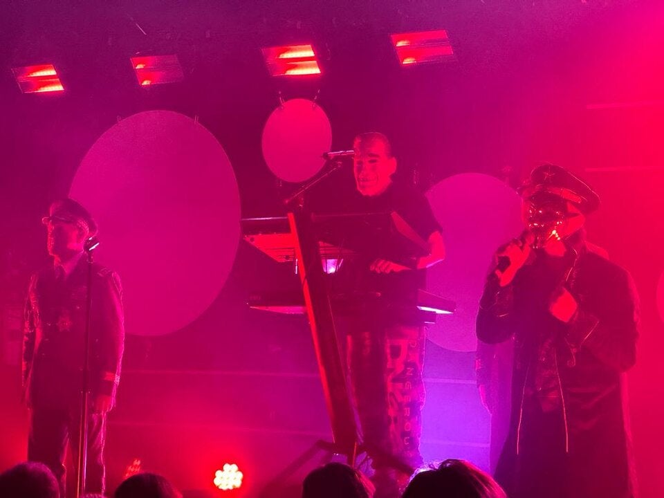 Matthias Strolz: Wien-Konzert als Maskenball