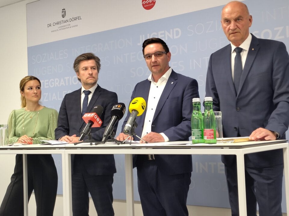 Oberösterreich führt Grundregelkurse für Asylwerber ein