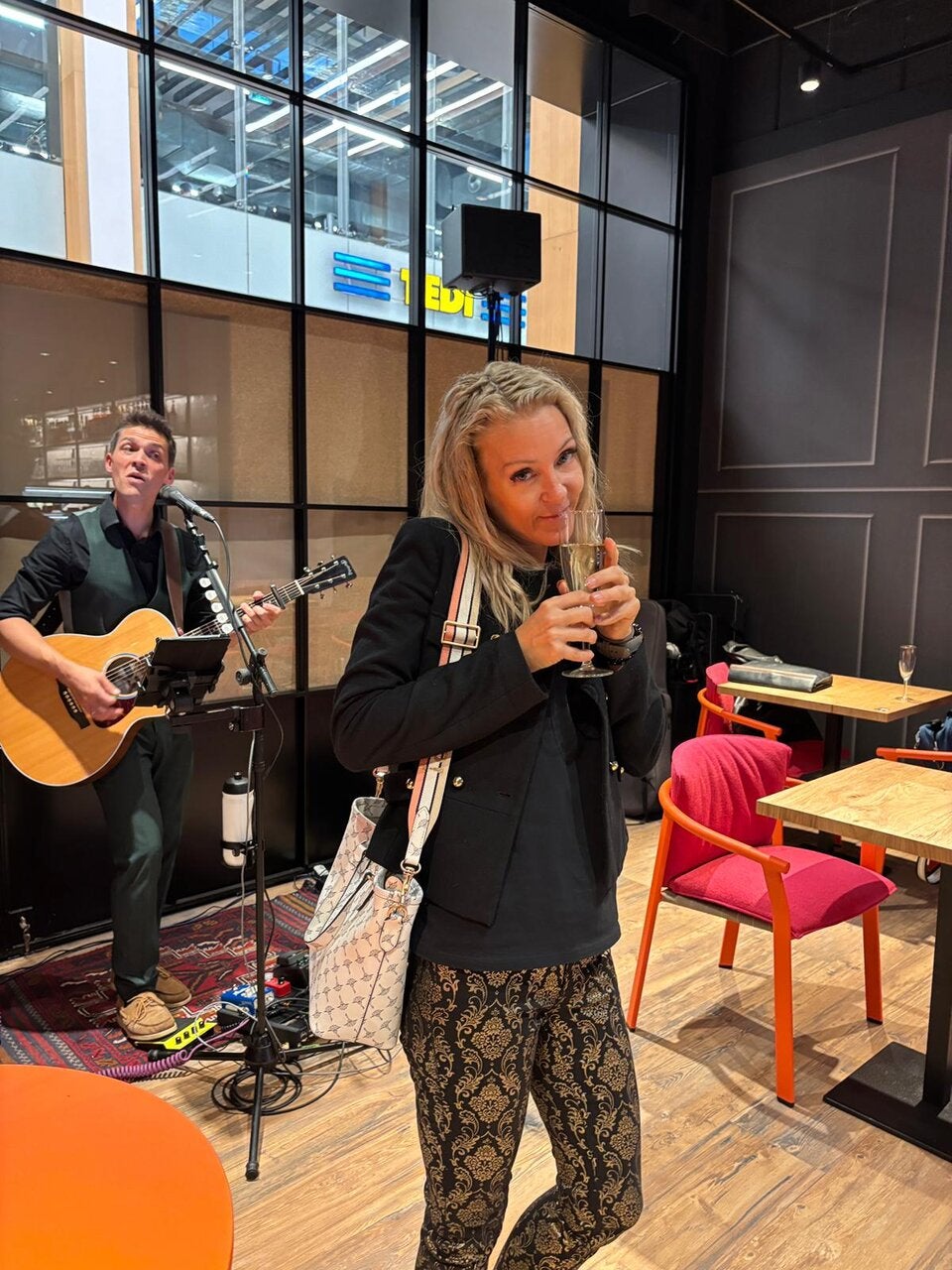 VIP-Launch, Mausi, Simone