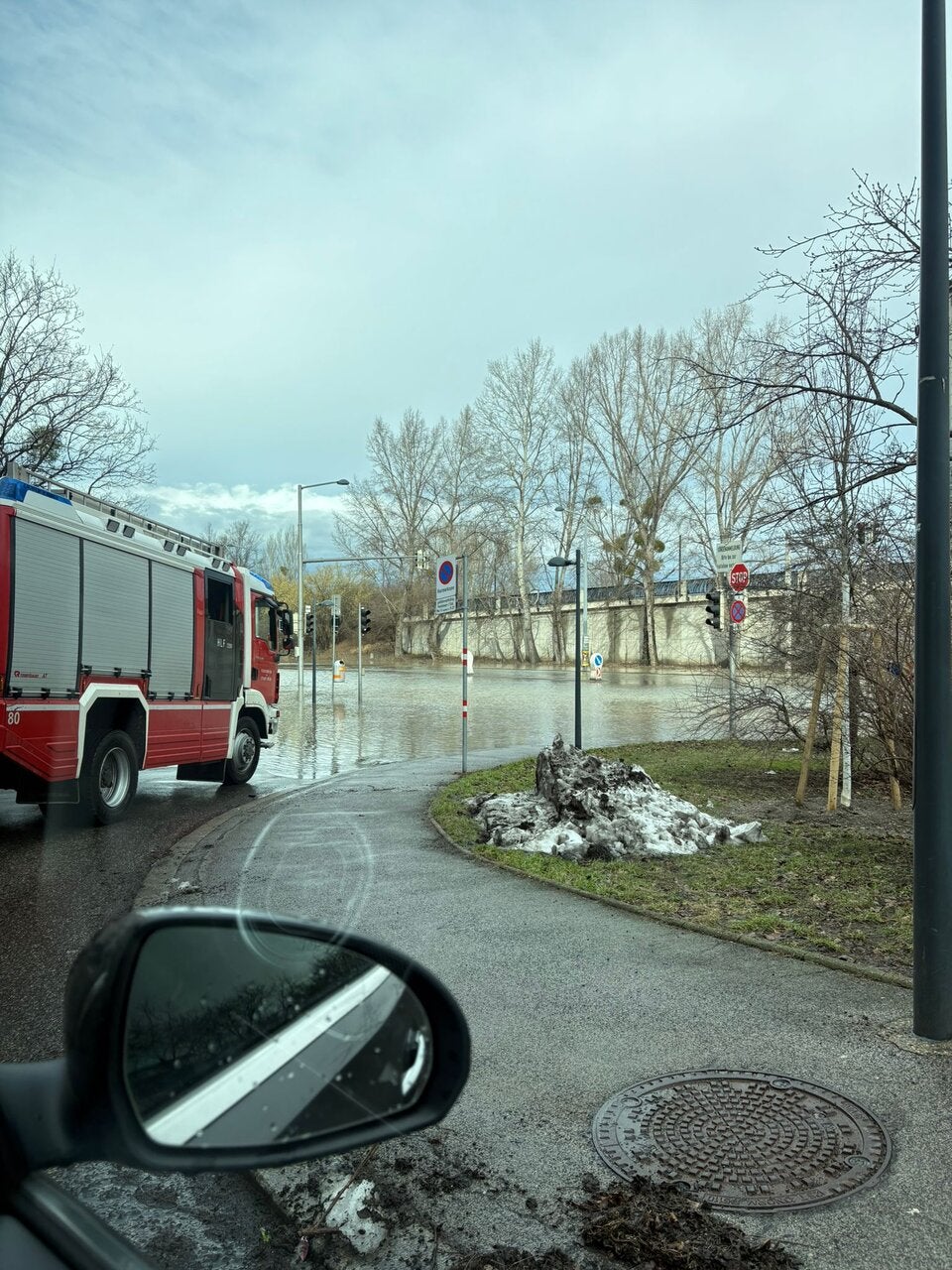 Handelskai überschwemmt