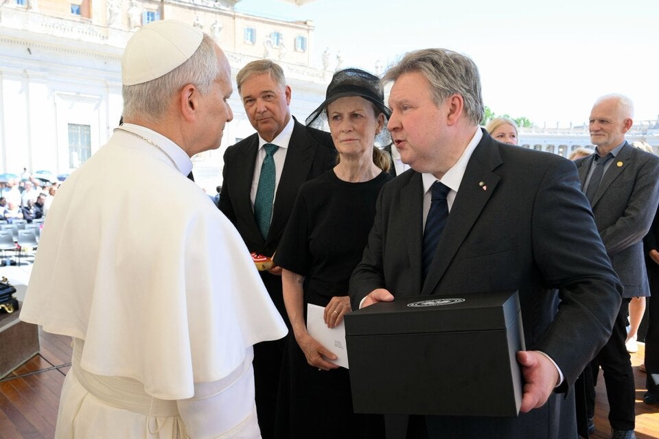 Ludwig diskutiert KI-Zukunft mit dem Papst