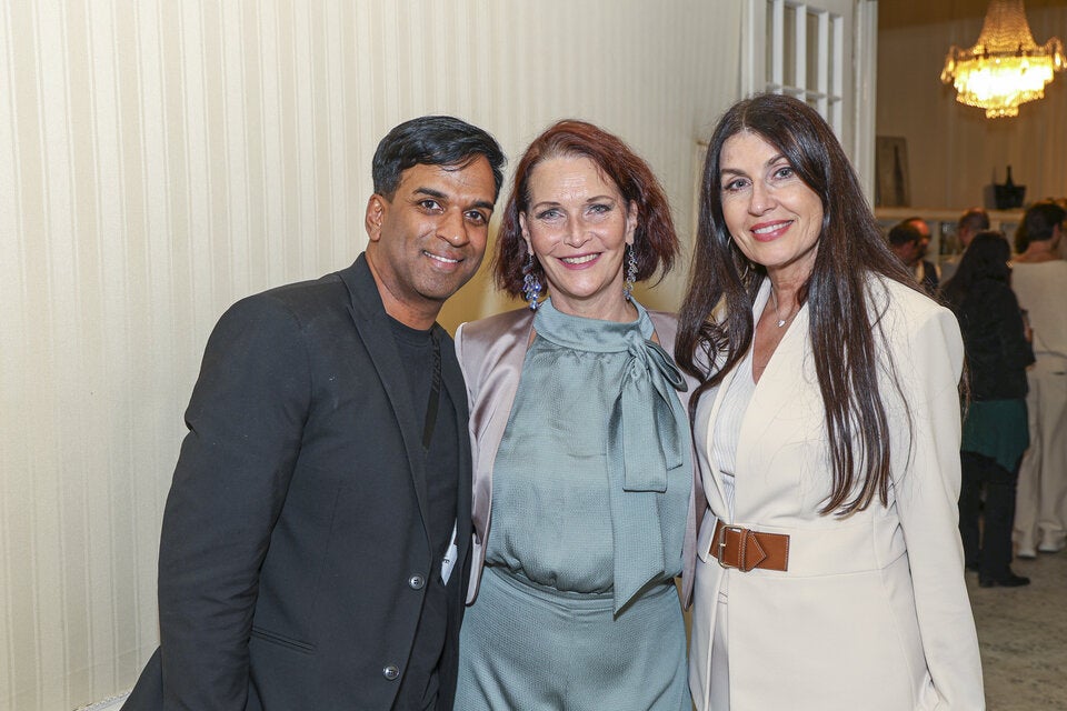 Ramesh Nair, Maya Hakvoort und Monika Ballwein. 