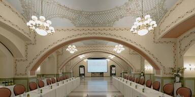 "Beeindruckend": Ludwig gratuliert zur Rathauskeller-Renovierung