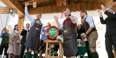 Wiener Wiesn: In Wien ist 'o&acute;zapft'