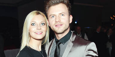 Eifersucht! Freundin bewacht Willi Gabalier