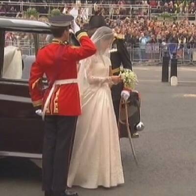 Die Braut auf dem Weg zum Altar