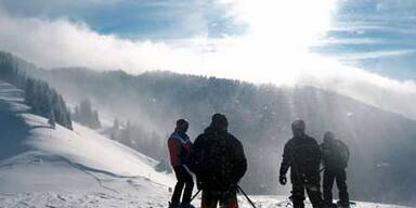 Skifahrer stürzte 50 Meter in die Tiefe