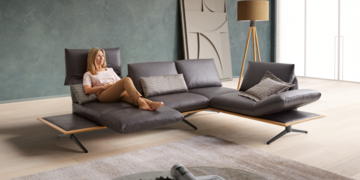 Esstisch mit Stühlen