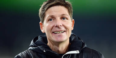 Wolfsburg setzt Siegesserie mit Torfestival gegen Bremen fort | Glasner-Elf siegt 5:3