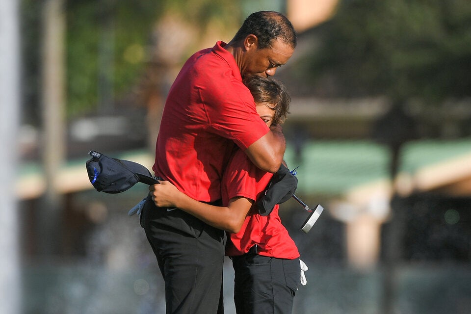Tiger Woods glänzt mit Sohn bei Turnier-Comeback