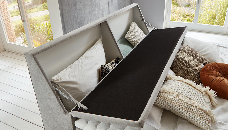 XXXLutz - ADV - Kleine Schlafzimmer - Bettzeuglade - 960x550