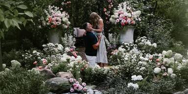 Taylor Swifts Verlobungsfotos: Fans entdecken geheime Hinweise