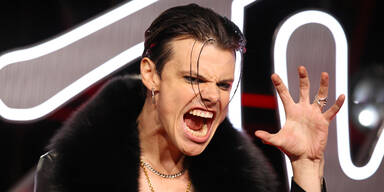 Yungblud strippt für 13.000 Fans in Wien