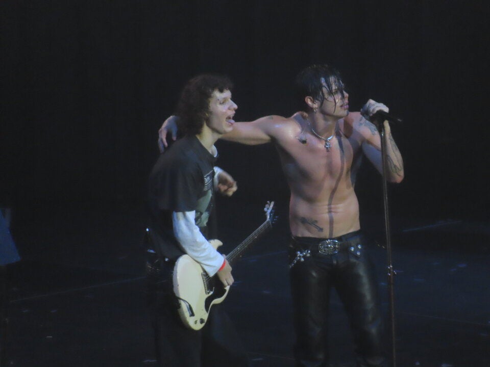 Der nackte Wahnsinn: So ließ Yungblud Wien ausflippen