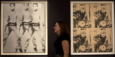 Andy Warhols "Triple Elvis" und "Four Marlons"