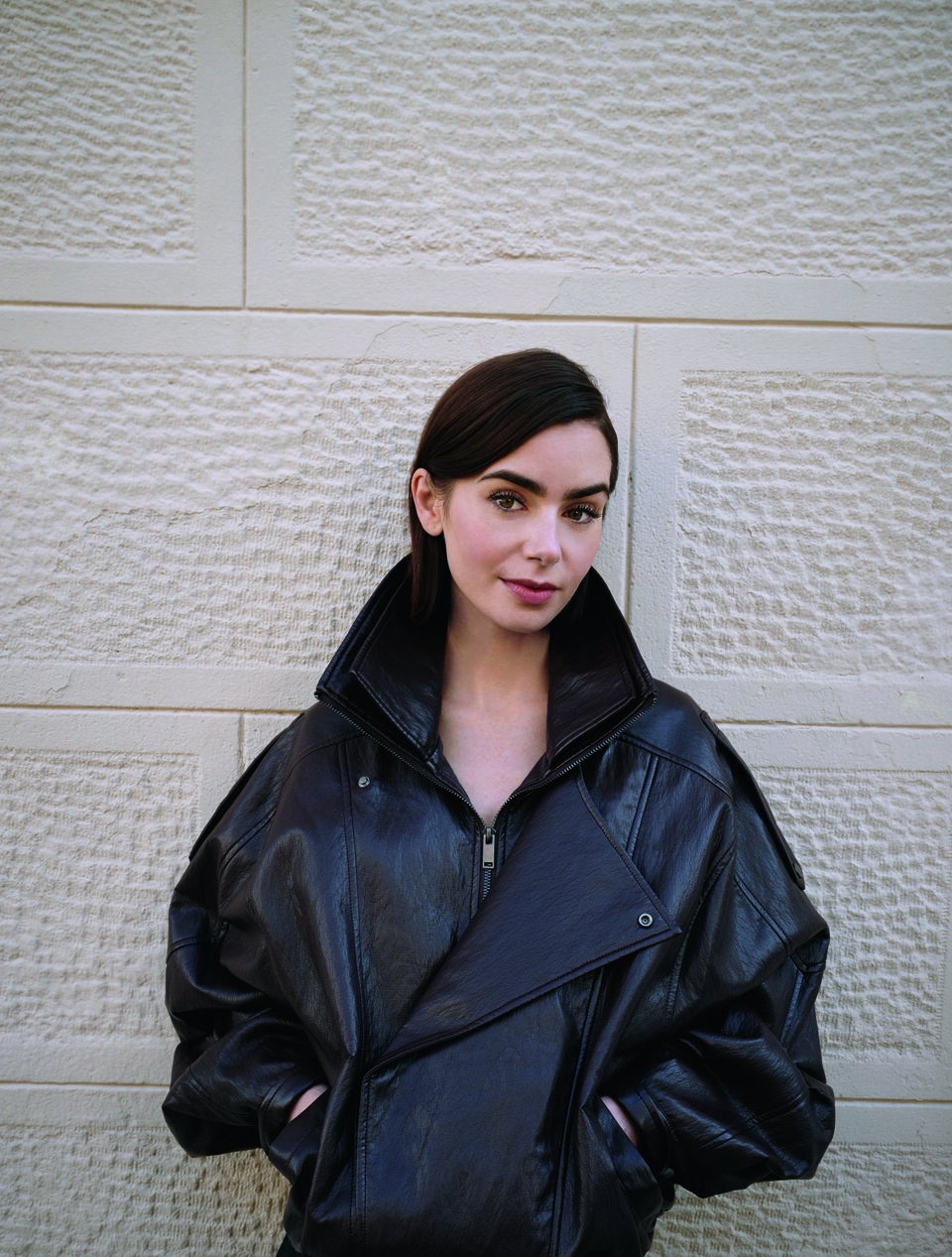 Lily Collins wird das erste globale Gesicht von Zalando!