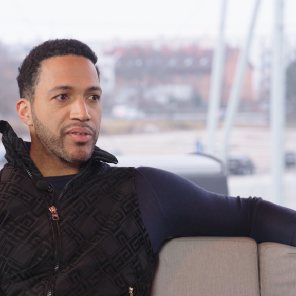 #91 Stark in den Tag mit Sänger & Musiker Cesàr Sampson – präsentiert von TopGolf