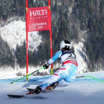 Die Bilder der Damen-Superkombi