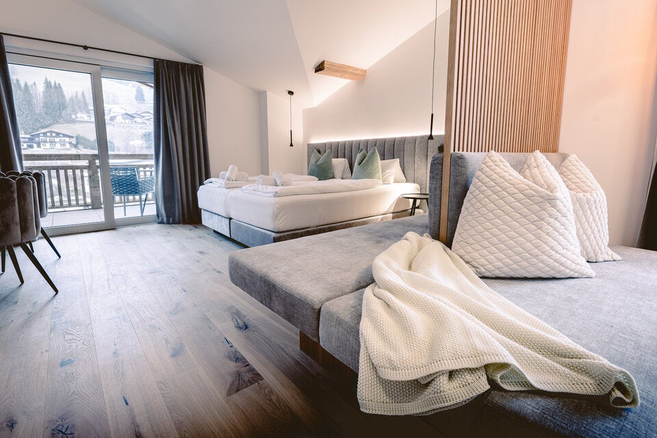 Reduziert, hochwertig und einladend. Ein Familiennest, das mehr ist als bloß ein Ort zum Schlafen.  