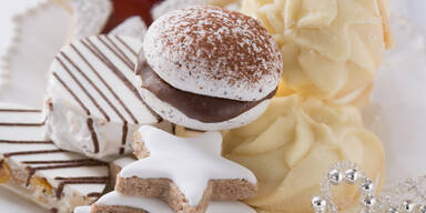 Keksteller mit Zimtsternen