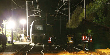 Mindestens zwei Tote bei Zugunglück