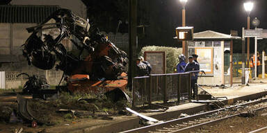Mindestens zwei Tote bei Zugunglück