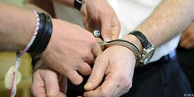 Zwei Manager wegen 43 Mio. Euro Schaden angeklagt