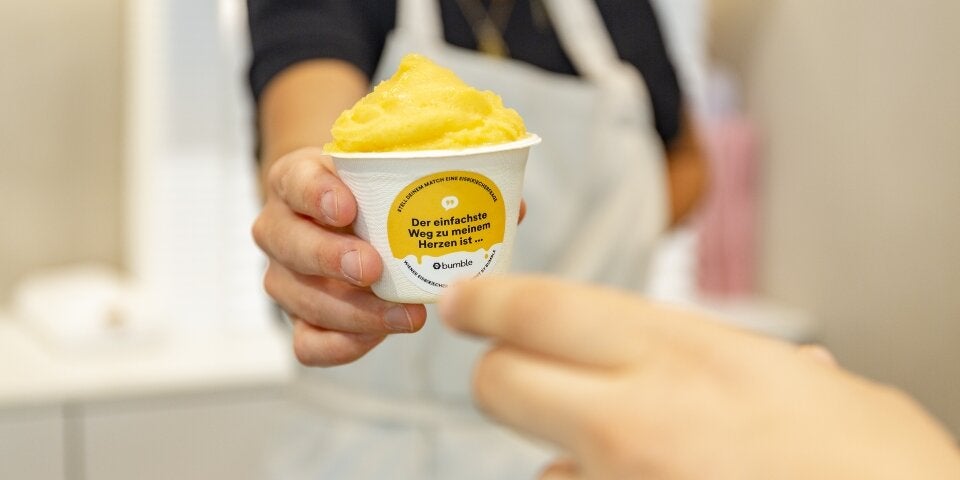 Bumble x veganista Eis