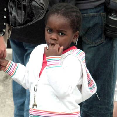 Madonnas Kinderschar beim Sightseeing