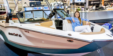 &rsaquo;Wassersport Total&lsaquo; so das Motto der Boot Tulln 2025