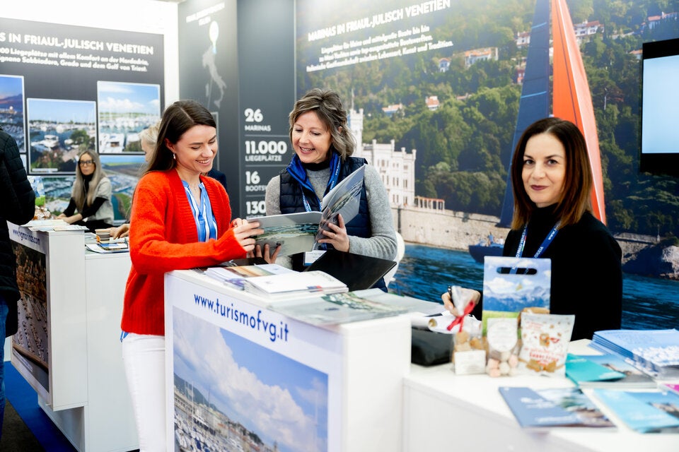 Beratung für den Urlaub mit dem Hausboot. 