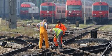 ÖBB wollen massiv einsparen