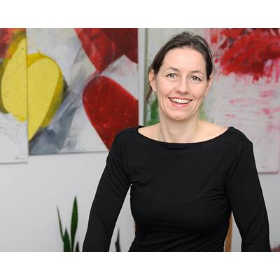 Univ.-Prof. Dr. Bob Djavan 